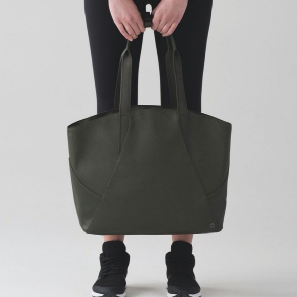 lululemon athletica Handbags - lululemon athletica all day tote bag olive green
